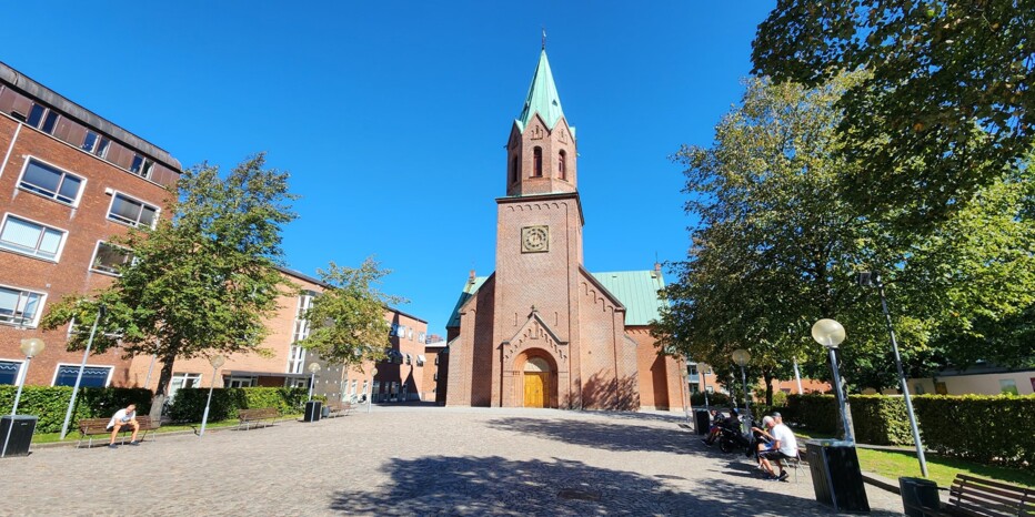 Foto af Silkeborg Kirke set udefra